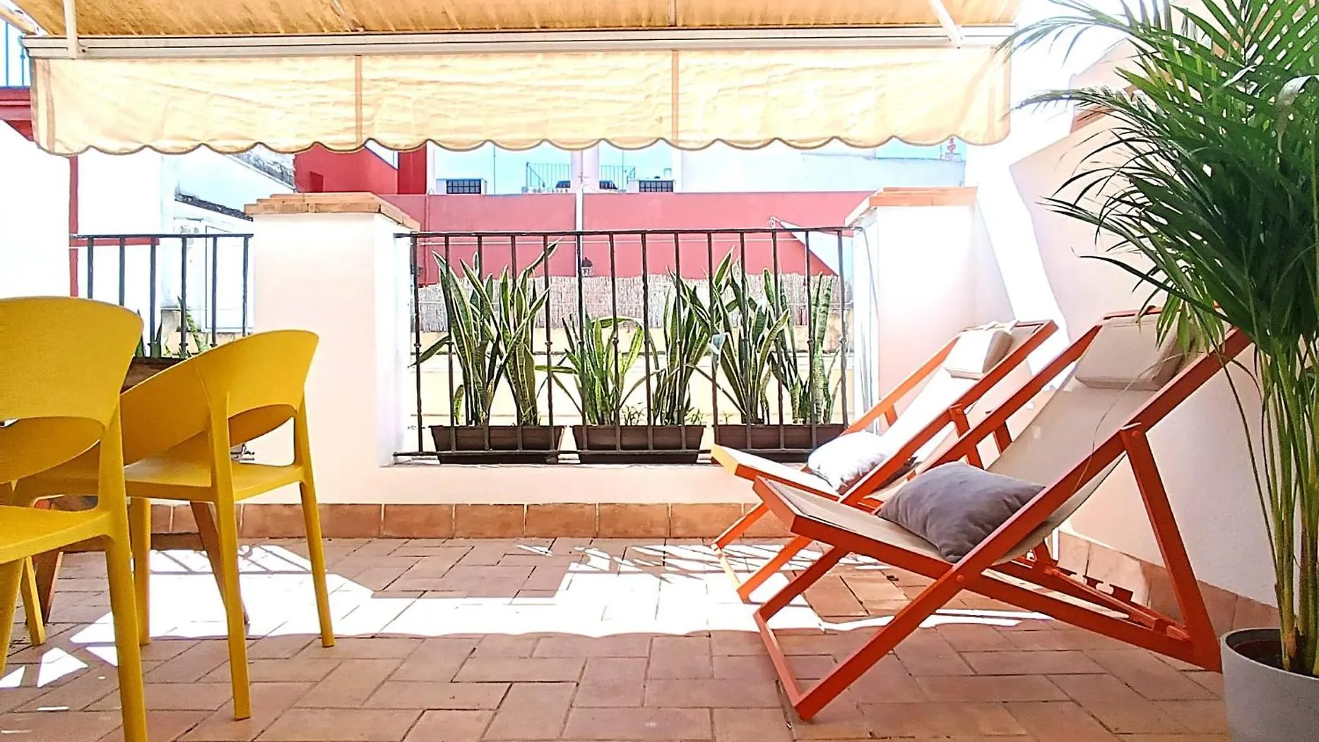 דירה Atico 1 Terraza Y Sol En El Centro De Sevilla !! ספרד